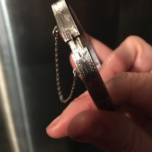 💖refreshed listing- Milar? Square Bracelet 103 $40 or $35 w/offer - Picture 4 of 5